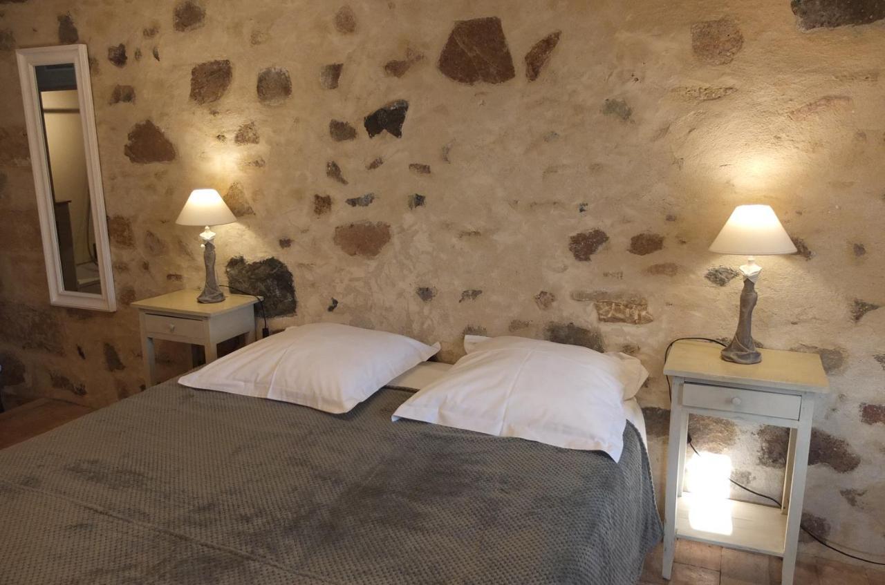 La Pierre Folle Chambres D'Hotes クリュニー エクステリア 写真
