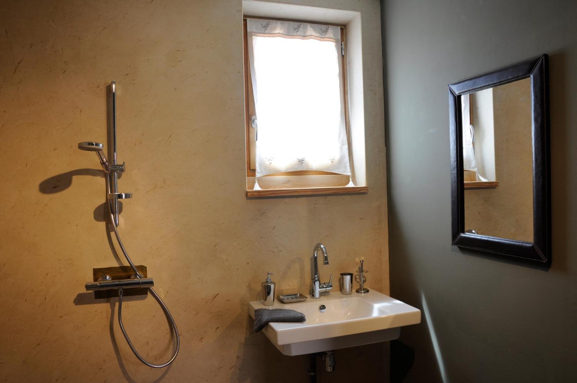 La Pierre Folle Chambres D'Hotes クリュニー エクステリア 写真