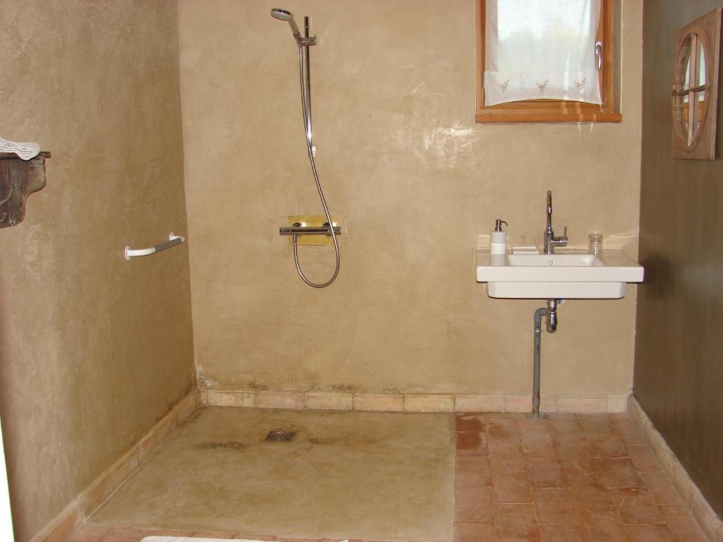 La Pierre Folle Chambres D'Hotes クリュニー 部屋 写真